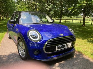 Used MINI HATCH in Horsham, West Sussex for sale