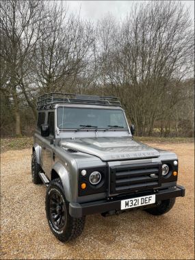 Used LAND ROVER DEFENDER in Horsham, West Sussex for sale