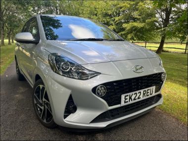 Used HYUNDAI I10 in Horsham, West Sussex for sale