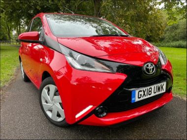 Used TOYOTA AYGO in Horsham, West Sussex for sale